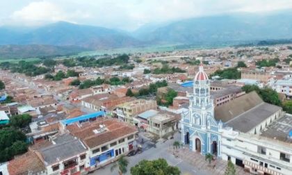 Asesinan a estudiante en colegio en Pradera