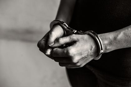 Imagen de  En Santa Elena, Medellín, autoridades capturaron a hombre que presuntamente agredió con machete a dos personas