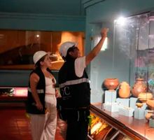 Tres centros reabren al público en el Valle