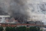 Imagen de Gran incendio en bodega de Itagüí dejó solo pérdidas materiales y requirió cerca de 100 bomberos