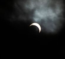 ¿Qué hacer con el eclipse de mañana según tu signo?