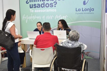 Imagen de  Con ingreso gratuito y hasta el domingo, comenzó la Feria de la Vivienda Oriente