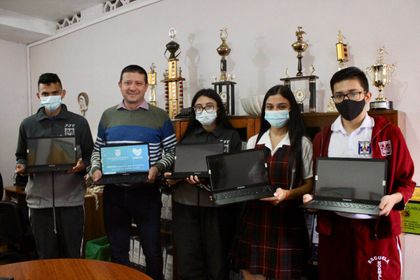 Imagen de  Luego de 10 años, colegios de Abejorral vuelven a recibir dotación de computadores