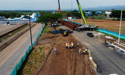 Avanzan obras de nuevo puente en vía Cañasgordas