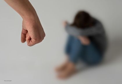 Imagen de  ¡Indignante! Una madre, al parecer, golpeaba a su hija, la bañaba con blanqueador y la hizo abortar en Giraldo