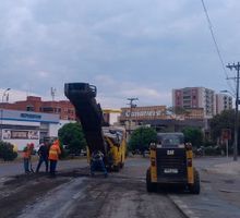 Avanza la recuperación vial frente al Monumento de la Solidaridad en Cali
