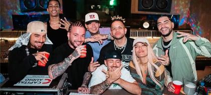 Imagen de  Canción “+57” de Karol G, Feid, Maluma, etc., sí vulneró dignidad de los menores. Consejo de Estado decidió sobre tutela para censurarla