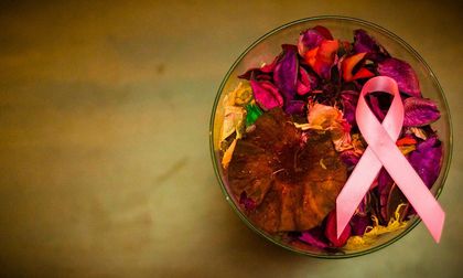Más de 100 mil mujeres en Colombia son afectadas por el cáncer de mama