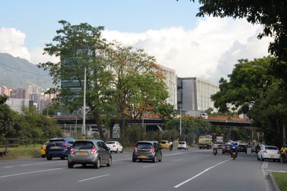 Imagen de  Si tiene pico y placa en Medellín, podrá pagar para esquivar la medida