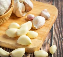 El ajo en ayunas: beneficios y riesgos poco conocidos