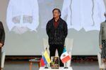 Imagen de Petro afirma que «el poder es una droga» en presentación de libro de Sheinbaum en Bogotá