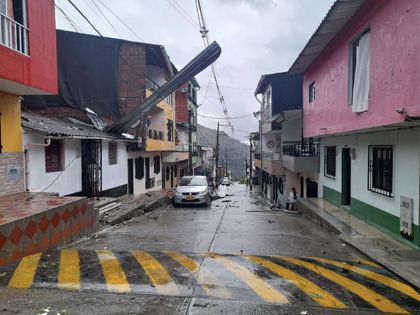 Imagen de  Ya son más de 240 familias afectadas por vendaval en San Luis; alcalde entregó balance