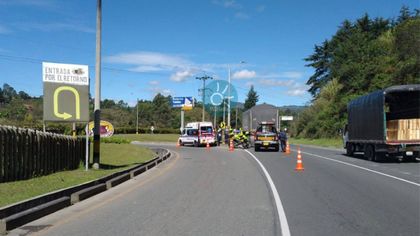 Imagen de  Tractocamión atropelló a un peatón en la Autopista Medellín-Bogotá