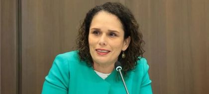 Imagen de  Nueva ministra de Transporte anunció alza de peajes y licitación de vía férrea