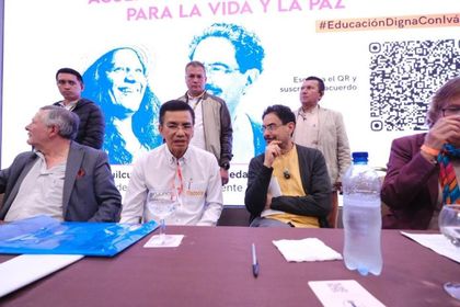 Imagen de  Sindicato de maestros Fecode se suma a la campaña de Iván Cepeda