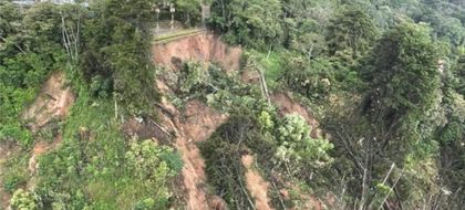 Imagen de  Construcciones irregulares y desvío de quebradas estarían detrás del derrumbe en Los Balsos: “Es peor de lo que imaginábamos”