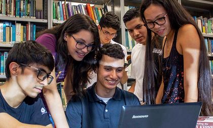 Conexión U lanza nueva convocatoria para otorgar 15 becas universitarias