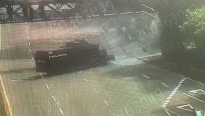 Imagen de  Grupo UNDMO de la policía intervino por presencia de encapuchados en la Universidad Nacional de Medellín