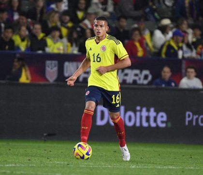 Jugador de Águilas Doradas fue nuevamente convocado a la Selección Colombia  de Mayores - MiOriente