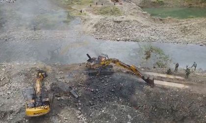 Destruyen maquinaria amarilla en Guapi