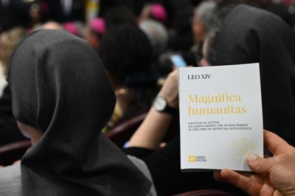 Imagen de  León XIV: la IA tiene que ser «desarmada» del dominio, la exclusión y la muerte
