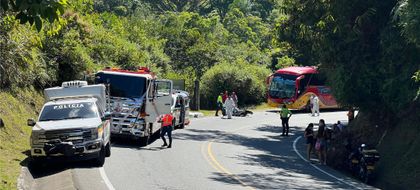 Imagen de  Demandarán al Estado: familiares de pareja que murió en accidente por un hueco en la autopista