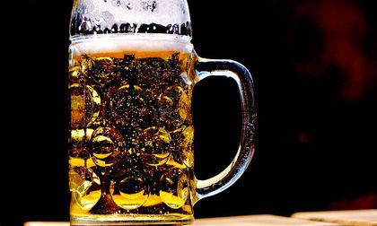 ¡Hasta la Cerveza! Vea todo o que subirá de precio si la reforma tributaria de Petro es aprobada