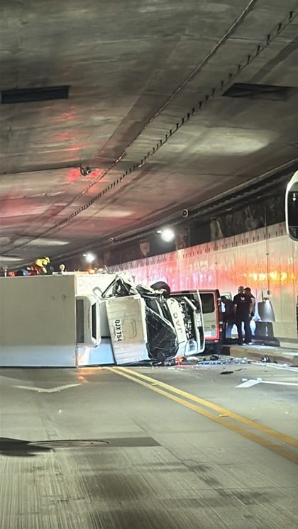 Imagen de Aumenta a ocho la cifra de heridos por accidente en el Túnel de Oriente