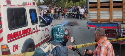 Imagen de Choque entre una moto y un camión dejó dos muertos en la vía El Peñol-Guatapé