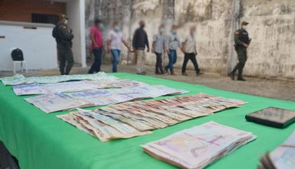 Imagen de Cayeron Los Azules en San Carlos. ¡GAULA los capturó!