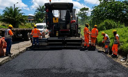Avanzan trabajos en vía a Buenaventura