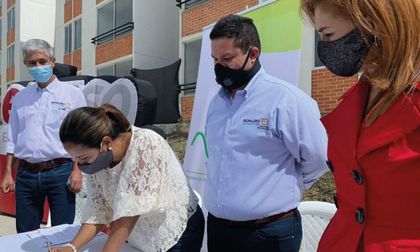 Imagen de  VIVA y la EDESO construirán otras 540 viviendas en Rionegro