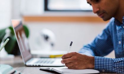 Aprender a aprender: la competencia que define el éxito universitario en el siglo XXI