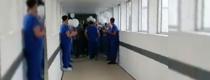 Imagen de  En video: emotiva despedida en la Clínica Somer al cuerpo del ciclista Jerónimo Jaramillo