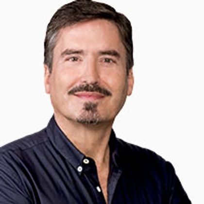 Santiago Castro: Hay un giro hacia la centro derecha