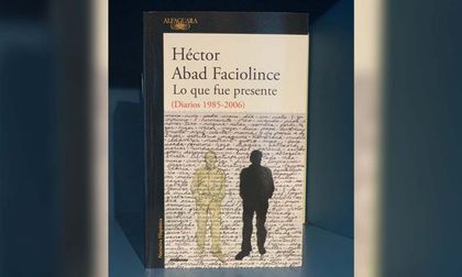 Imagen de  Lo que fue presente: Vida de un escritor en palabras