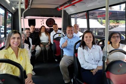 Imagen de Inició la prueba piloto para pagar con tarjeta el servicio de buses en Rionegro. Durará un mes