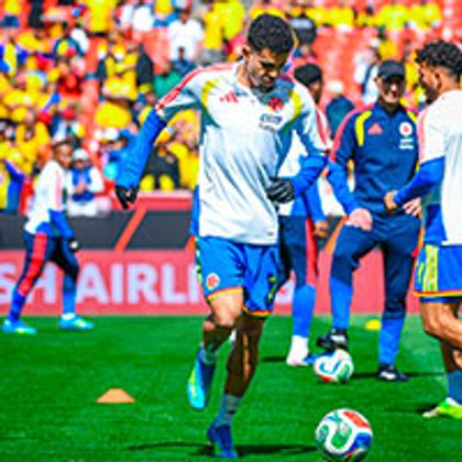 ¿Y le dan hasta con la escoba a la Selección?… Lea