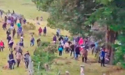 Seis muertos y más de 100 heridos dejan violentos enfrentamientos entre indígenas Misak y Nasa en Cauca