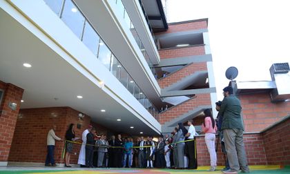 Imagen de UCO se solidariza con familiares del joven que murió tras caer de un C.C. en Rionegro