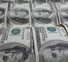 Decisiones de bancos centrales y debilidad del dólar marcan el pulso de los mercados globales