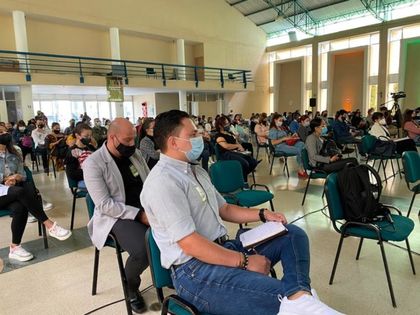 Imagen de Con éxito se realizó el foro ‘La Educación en Tiempos de Crisis’ en El Carmen