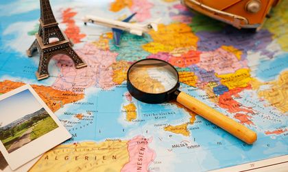 El viacrucis financiero del viajero colombiano