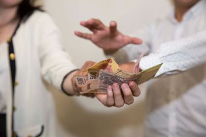 No pagar la cuota de alimentos ya no es solo una deuda, es violencia: amplían las herramientas judiciales contra los deudores
