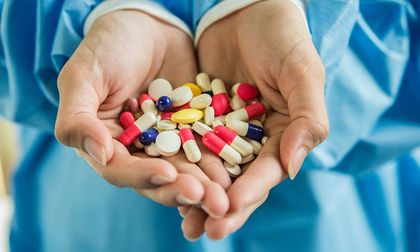 ¿Se automedica? La OMS alerta que más del 40 % de las infecciones en el mundo ya no responden a los antibióticos