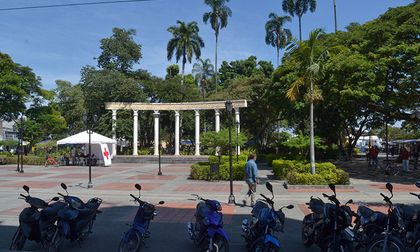 Amenazas a líderes y funcionarios trasnochan a Florida