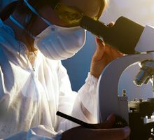 Los médicos del futuro: guardianes de la vida en la conquista del espacio