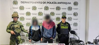 Imagen de  Dos capturados por porte de armas y sustancias en la Autopista, en El Santuario