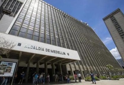 Imagen de Procuraduría investigará a funcionarios de la Alcaldía de Medellín que al parecer le propinaron una golpiza con palos a un ciudadano