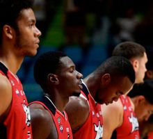 Toros aplastó a Paisas y sigue invicto en la liga